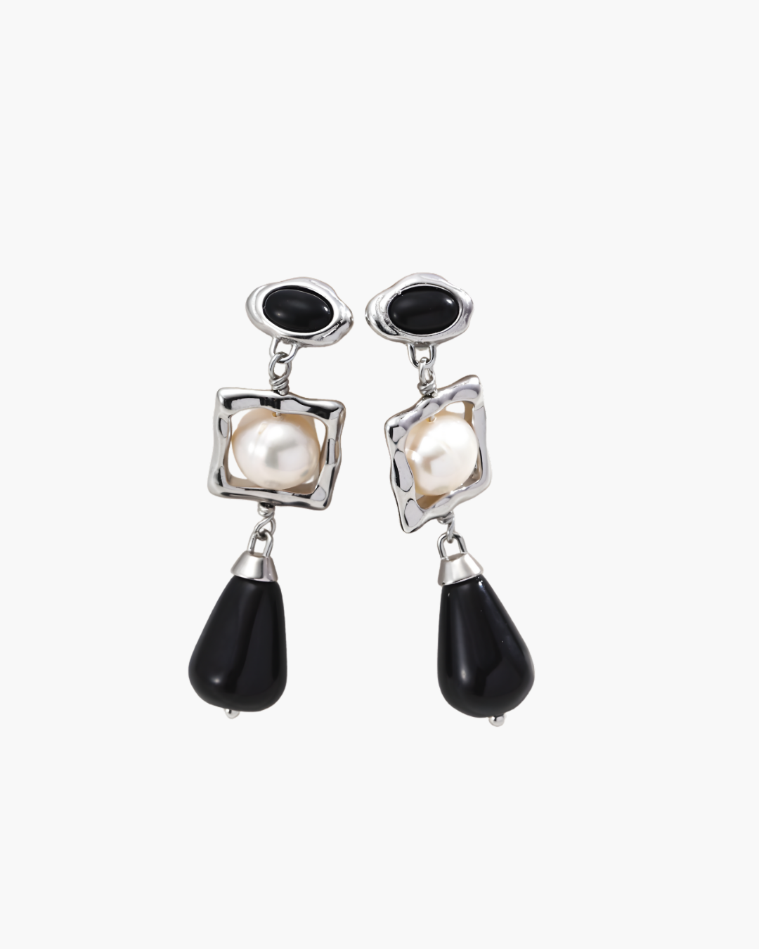 Noir Pearl Drop Earrings